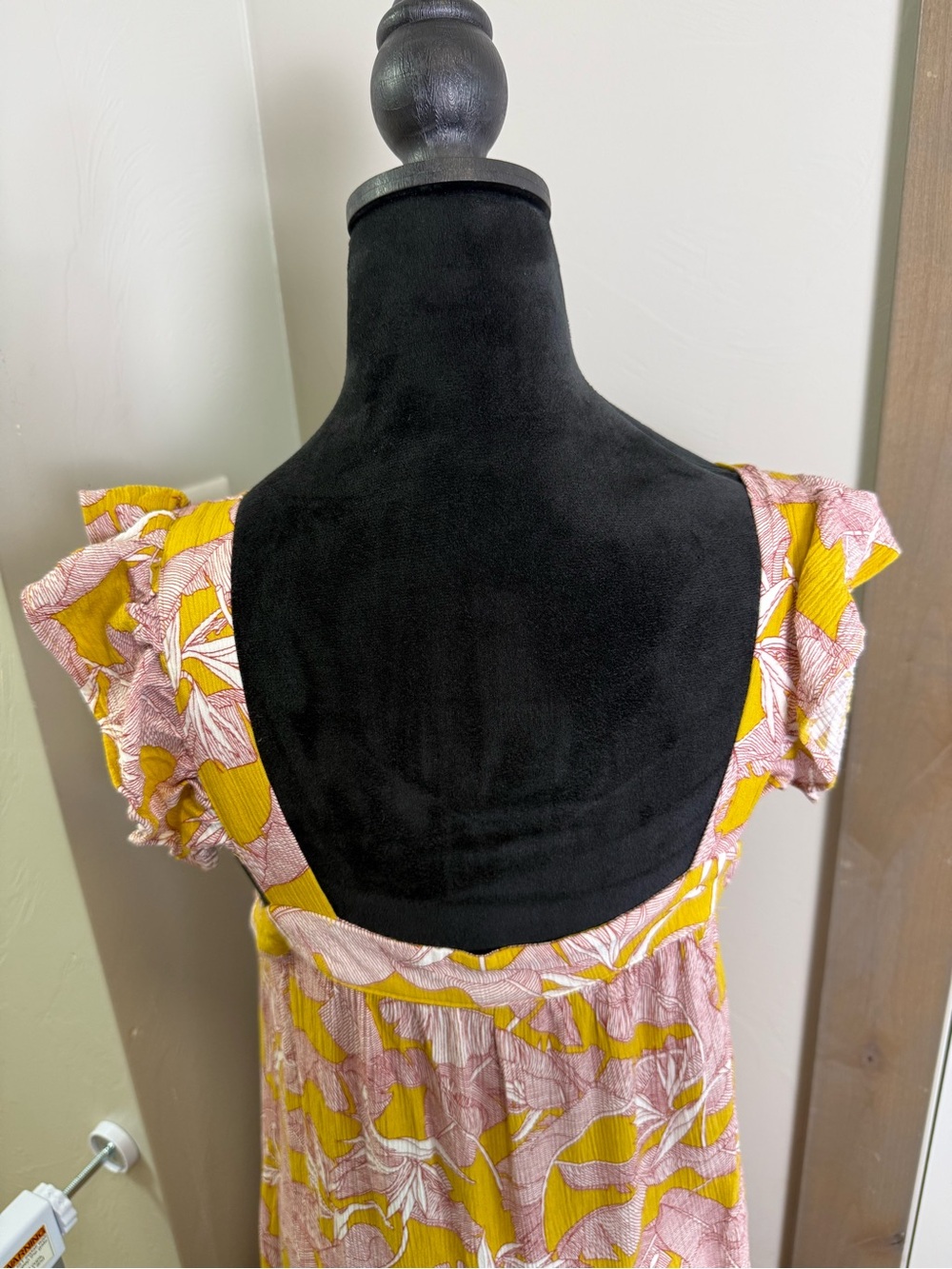 Knox Rose Square Neck Flutter Cap Sleeve Maxi Dress Yellow Pink Floral Tropical - Picture 9 of 12